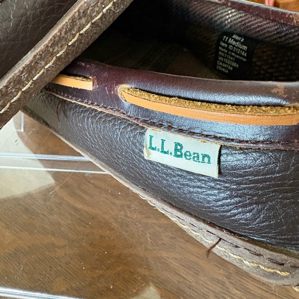 LLBEAN Men’s Size 11 Handsewn Flannel Lined Brown Leather Slippers Moccasins - Picture 7 of 13
